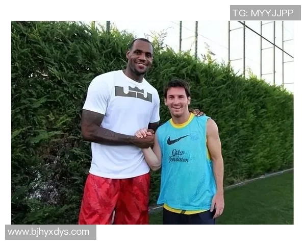 足球与篮球明星同台竞技谁能赢得观众的心与掌声 足球与篮球明星同台竞技谁能赢得观众的心与掌声