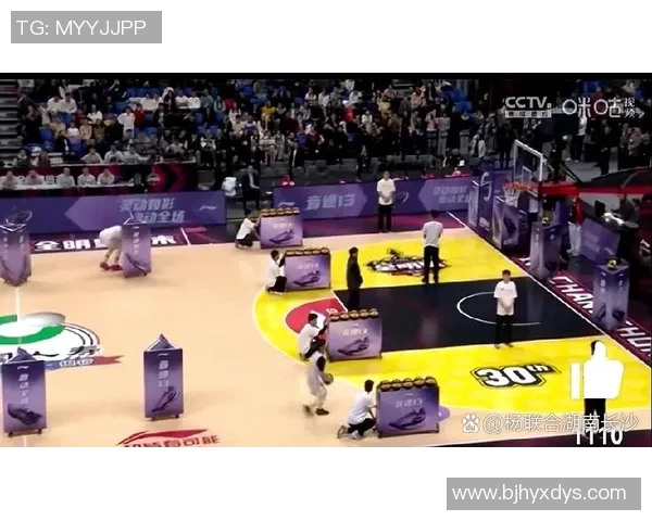 赛后复盘:广州篮球队与成都篮球队速度对决的精彩瞬间与战术分析 赛后复盘:广州篮球队与成都篮球队速度对决的精彩瞬间与战术分析