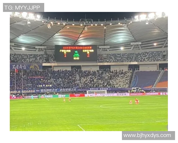 广州足球队速度创新高引发热议成就新里程碑 广州足球队速度创新高引发热议成就新里程碑